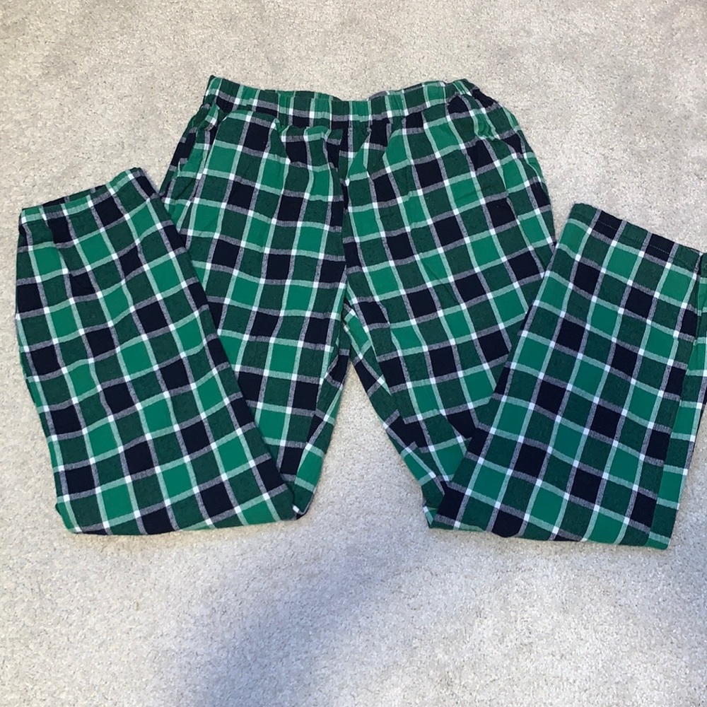 Green plaid pants, M